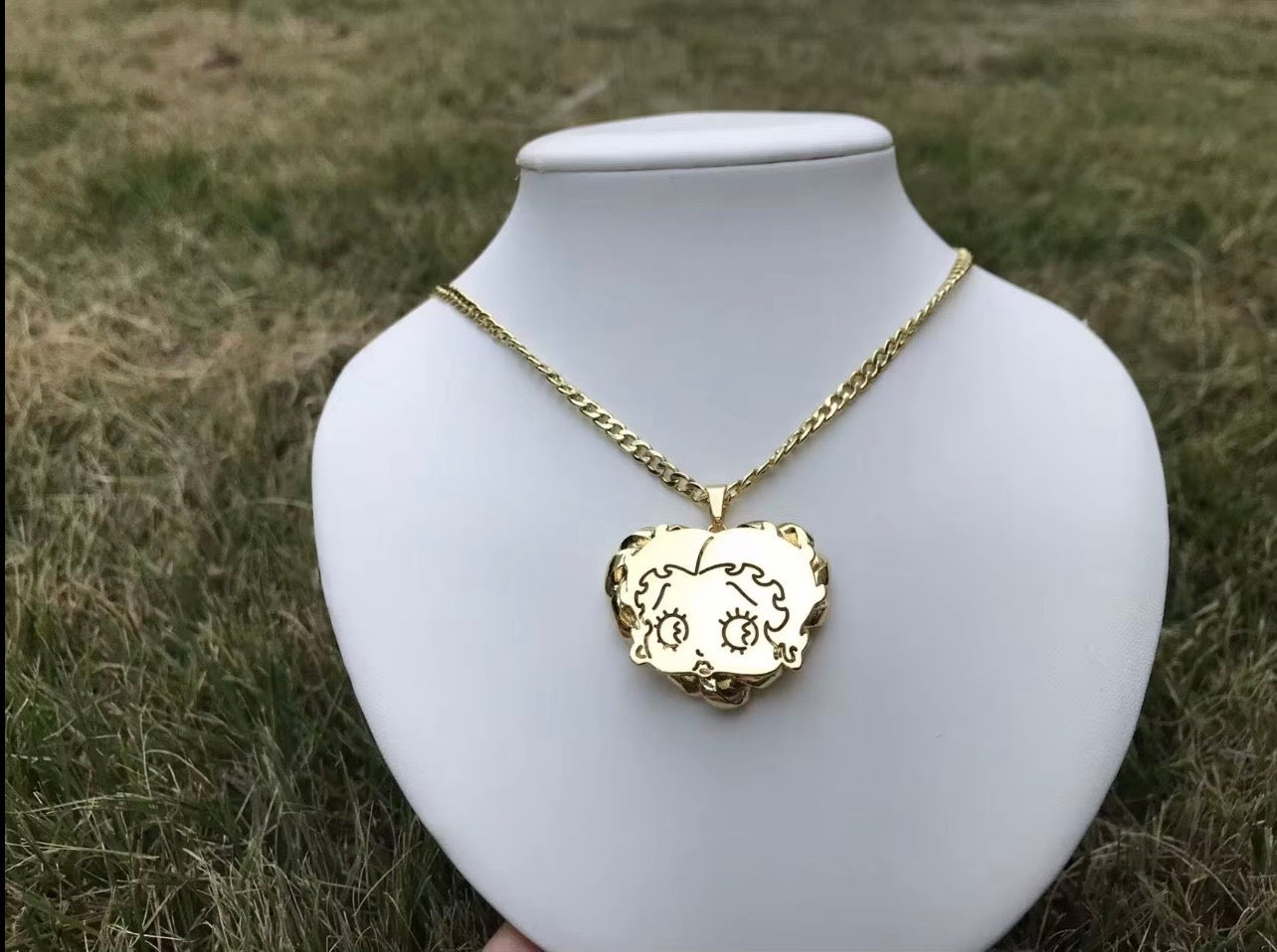 Pretty Girl Era Necklace